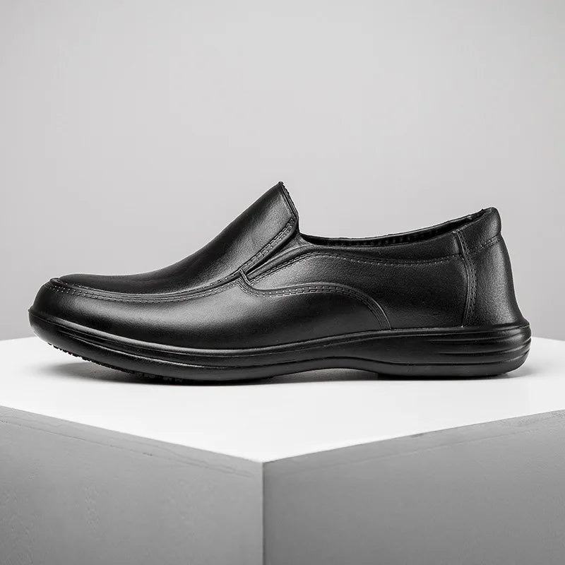 New Men's Chef Kitchen Working Slippers Non-slip Waterproof Oil-proof Shoes Rubber Rain boots for Men and Women Unisex Sandals