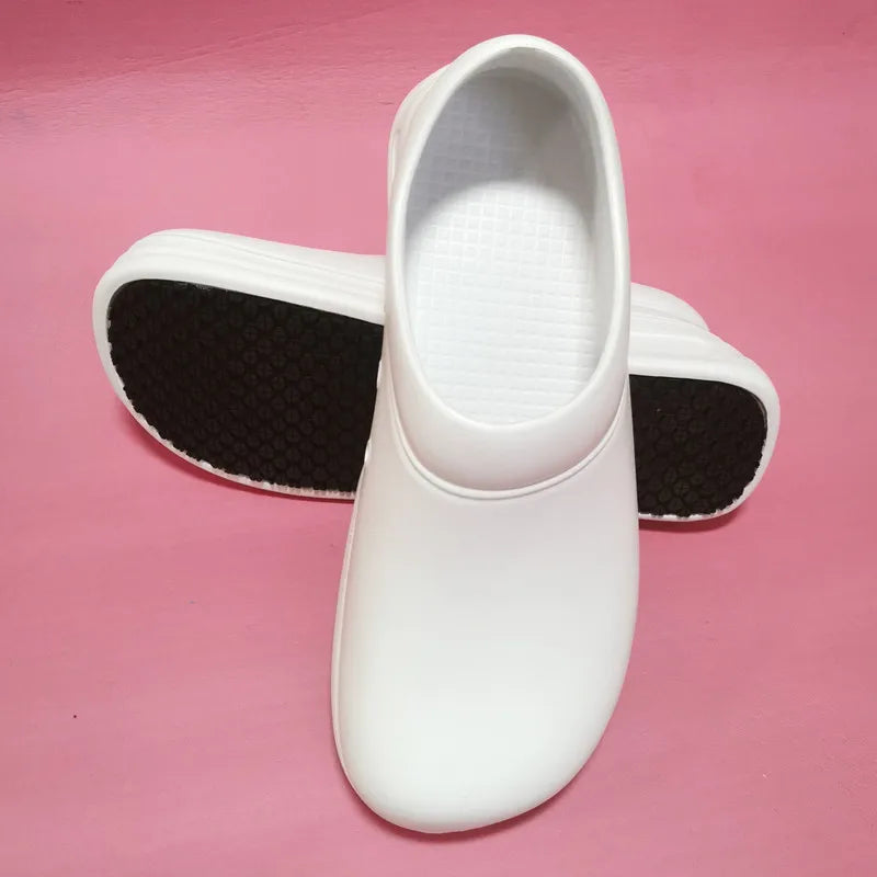 New Men's Chef Kitchen Working Slippers Non-slip Waterproof Oil-proof Shoes Rubber Rain boots for Men and Women Unisex Sandals