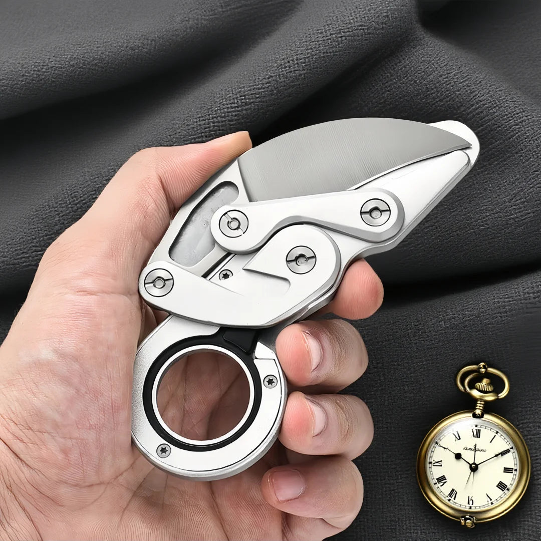 Unique structure and exquisite blade, EDC personalized folding knife, camping and hiking portable pocket knife, tool