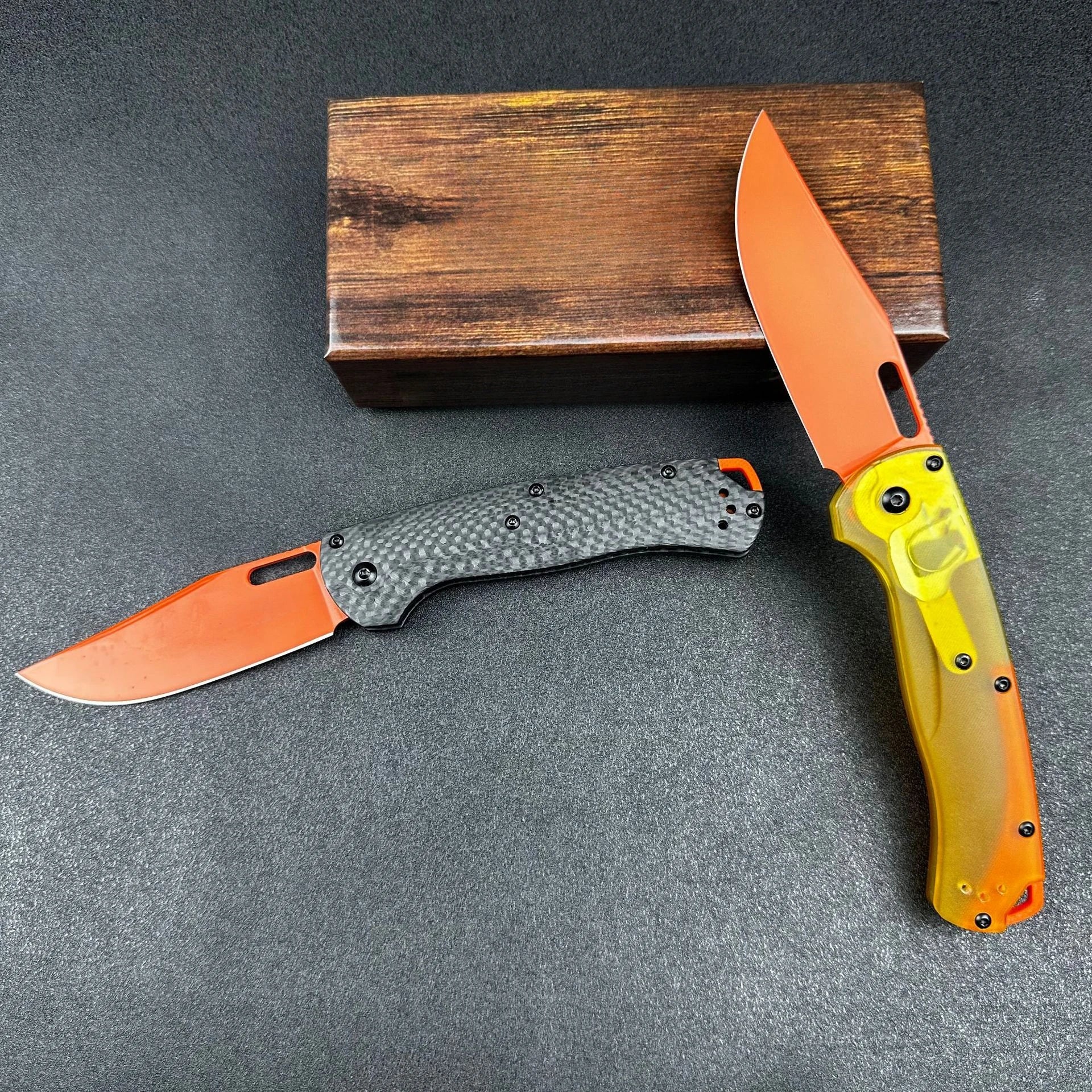 BM Taggedout 15535 Folding Knife Multiple Styles Available Outdoor Rock Climbing Multi-functional Emergency Tool Cutting Knife